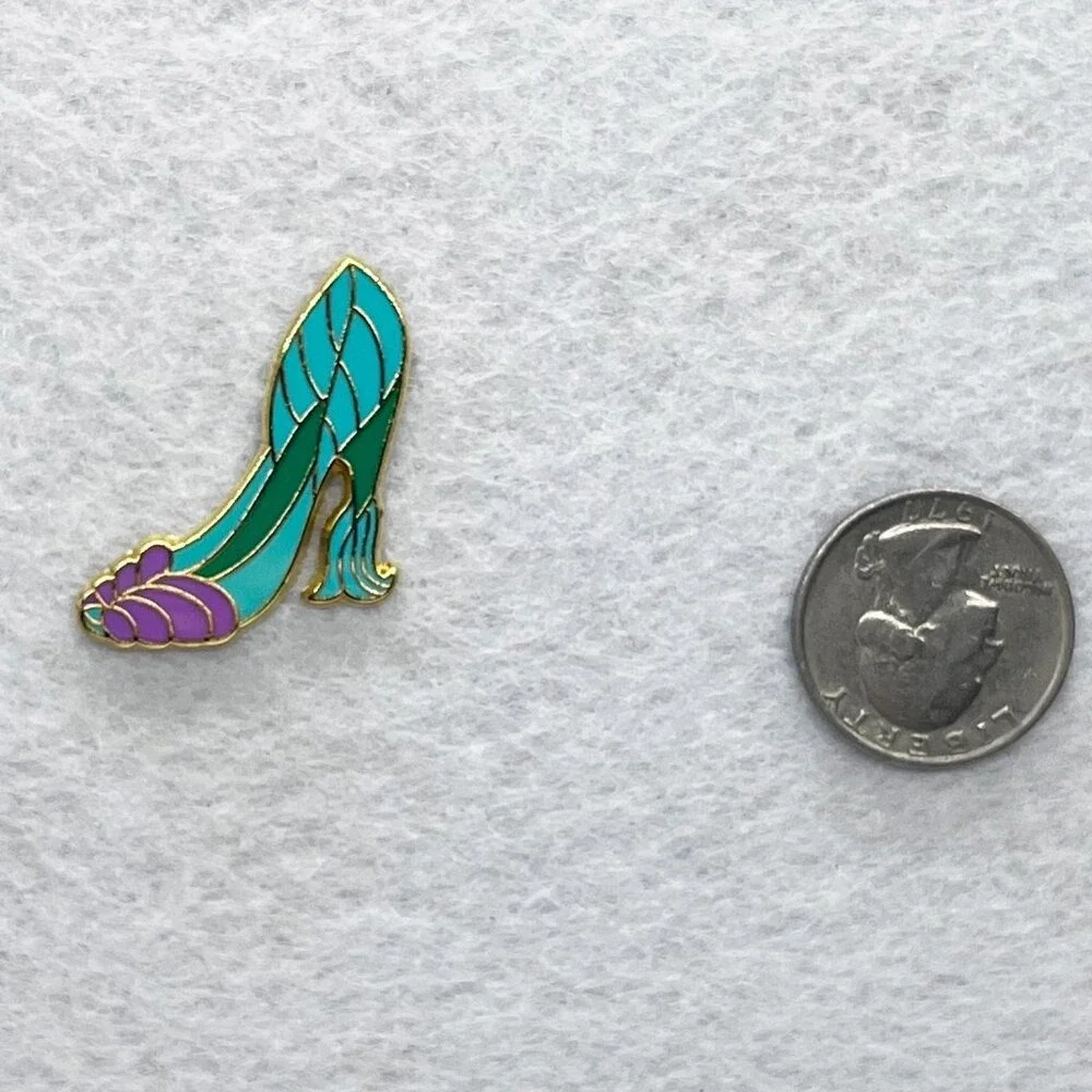 🔮 5/$25 Disney The Little Mermaid Ariel High Heels Pin - Picture 2 of 2